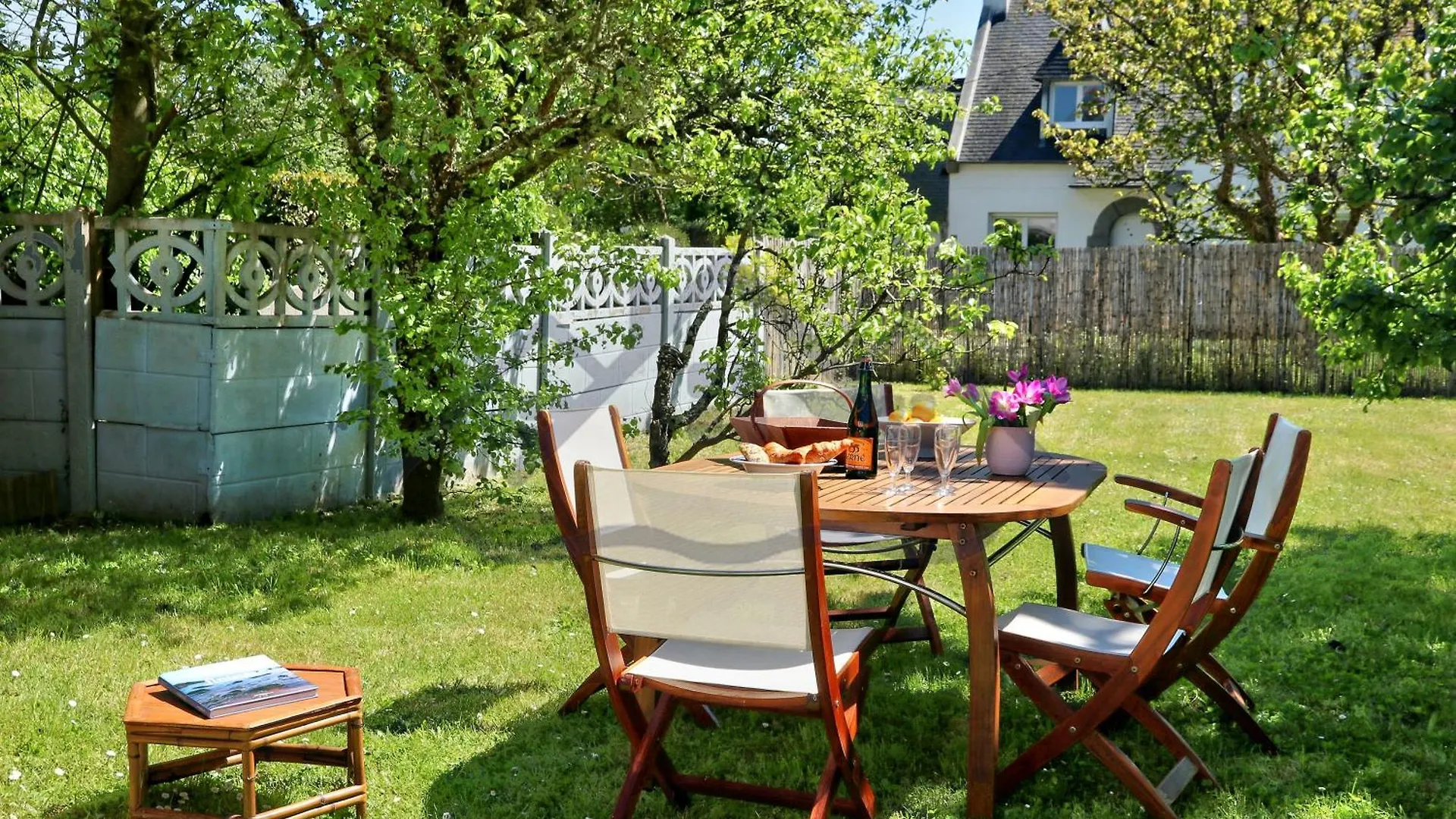 Localise - M26B - Les Belles Ames - Maison Renovee Avec Jardin Entierement Clos - Place De Parking Sur Le Terrain - Wifi Inclus - Draps Inclus - Animaux Bienvenus Guilvinec 0*,  Frankrijk